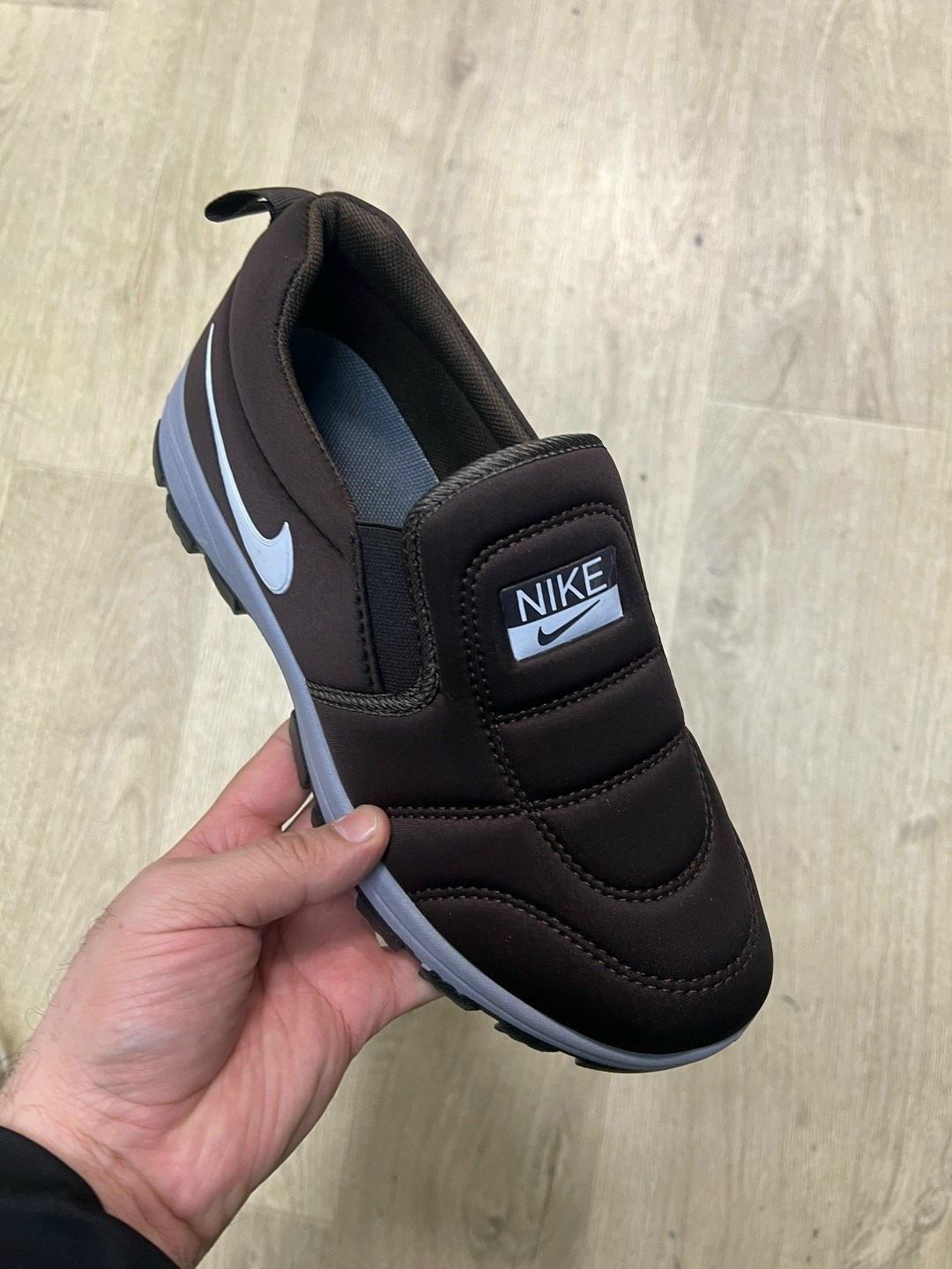 ,теплая ,зимние кроссовки мужские,зимняя  мужская,adidas дутики