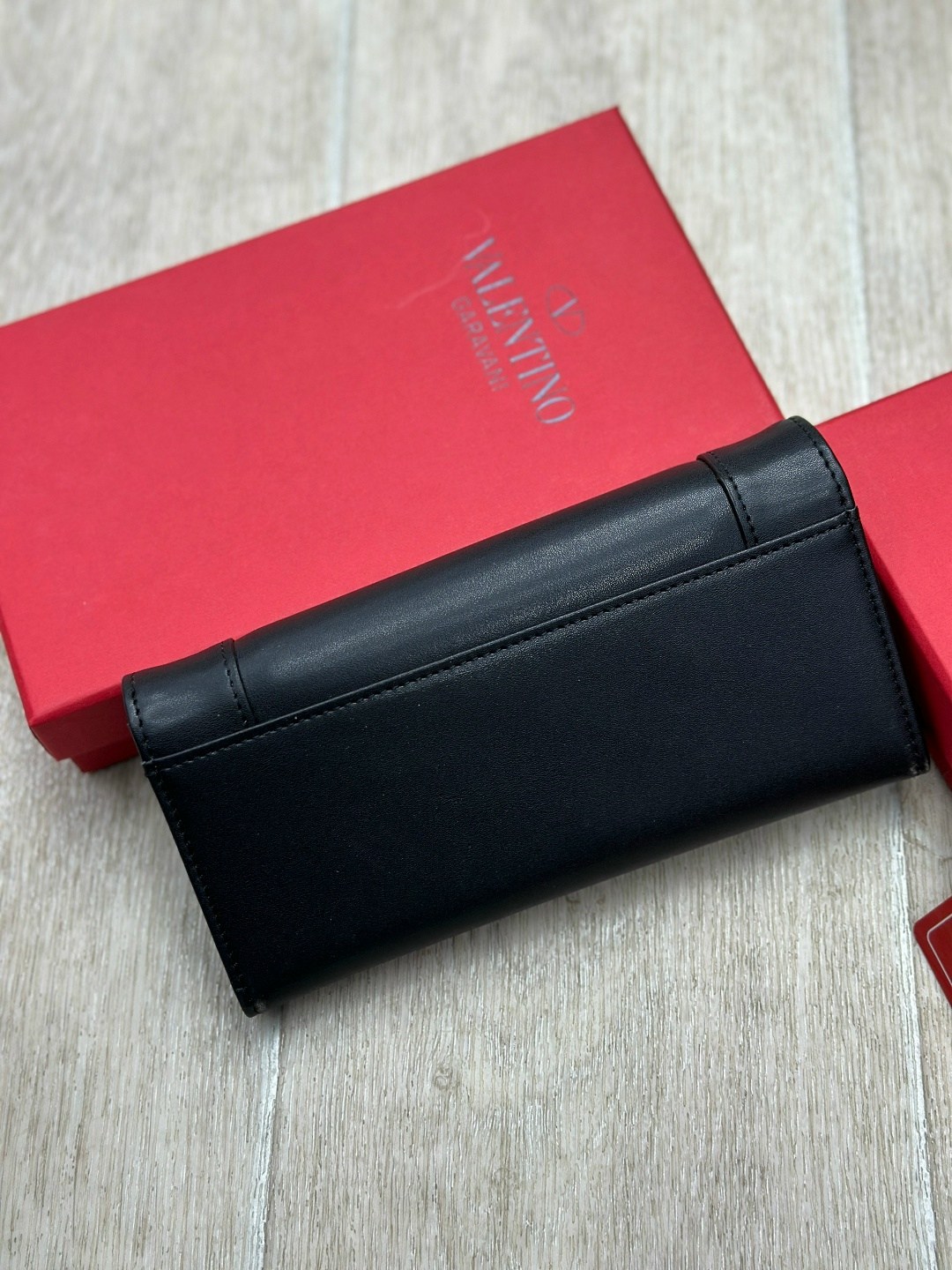 брендовый кошелек valentino garavani,брендовый кошелек valentino,valentino кошелек,женские кошельки,кошелек валентино женские