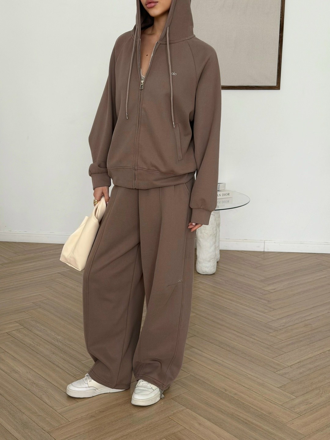 мода модная,спортивные костюмы женские,стильная одежда,одежда модная