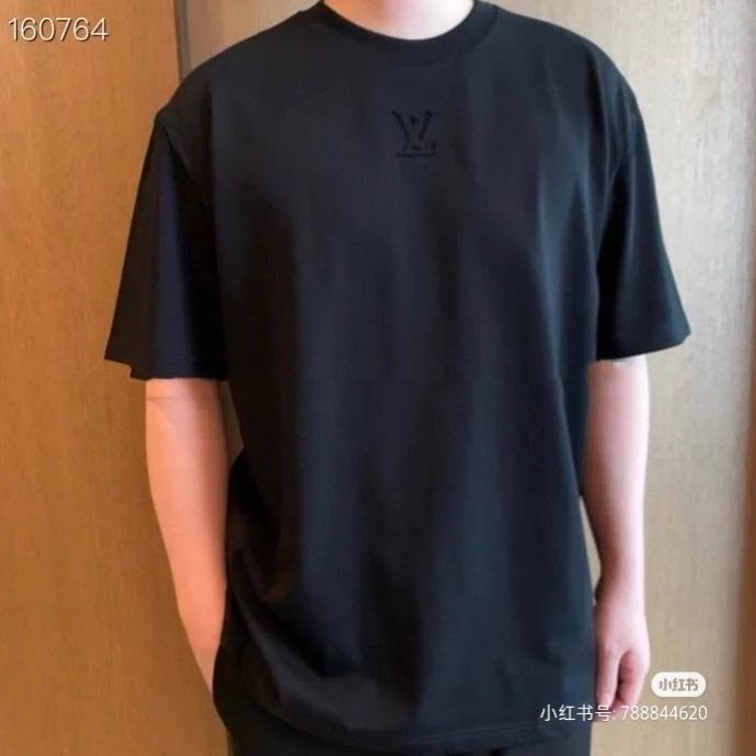 футболки мужские,футболки модные,футболка,мужская мода,футболки для мужчин