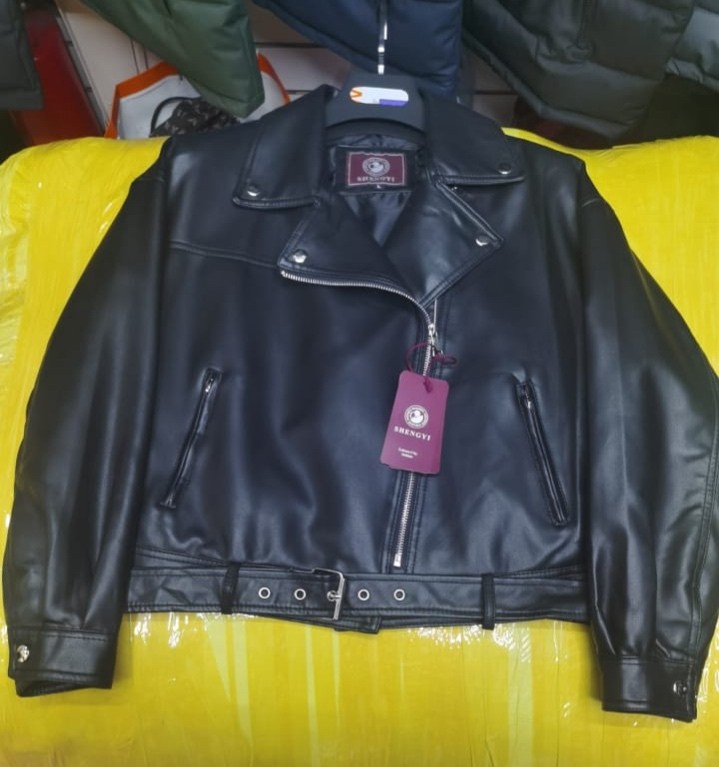 женская куртка из искусственной кожи,женская байкерская куртка из искусственной кожи,куртка кожаная косуха,женская кожаная куртка из искусственной кожи,куртка косуха