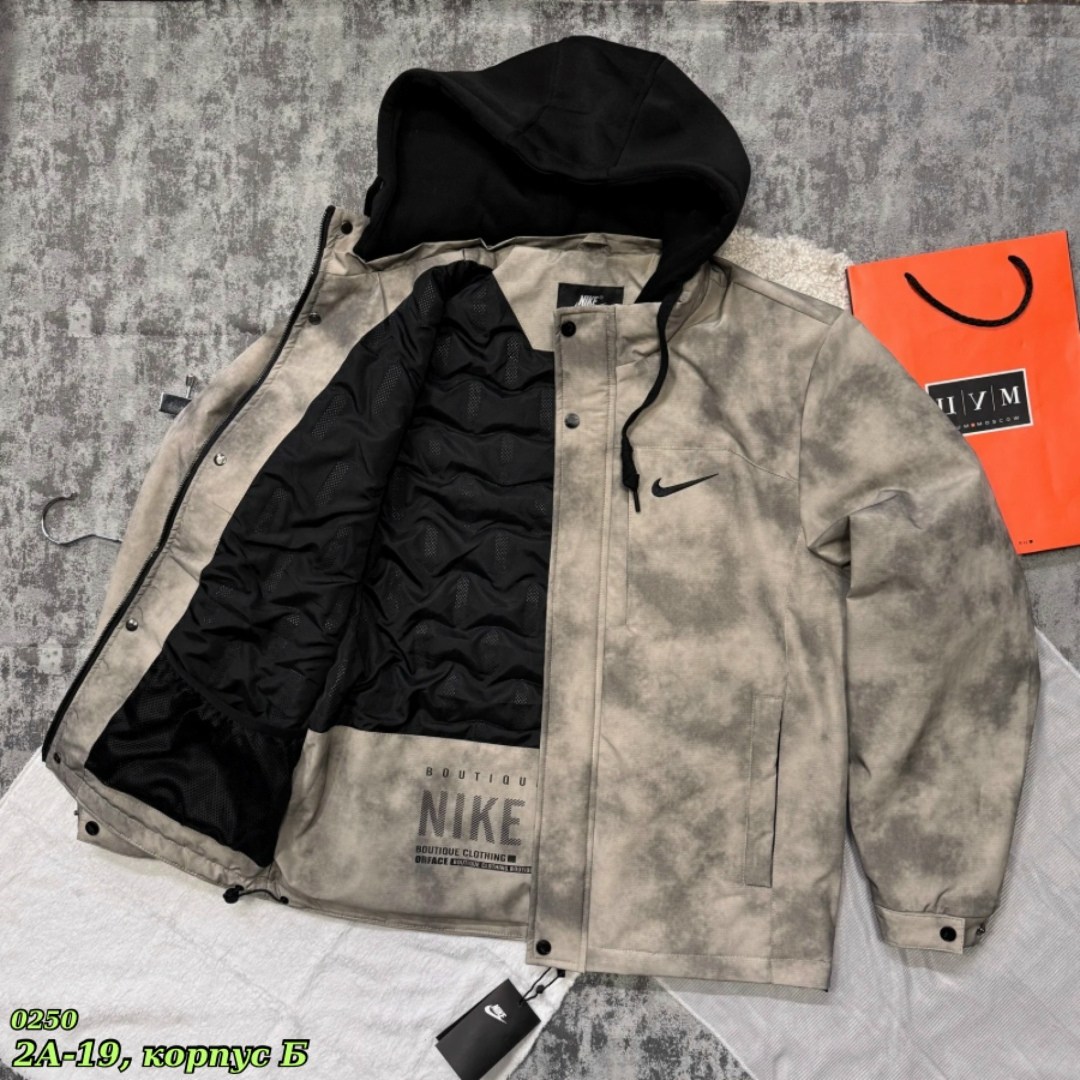 оригинальная куртка,куртка nike демисезонная,куртка,легкая куртка,куртка мужскaя демисезонная