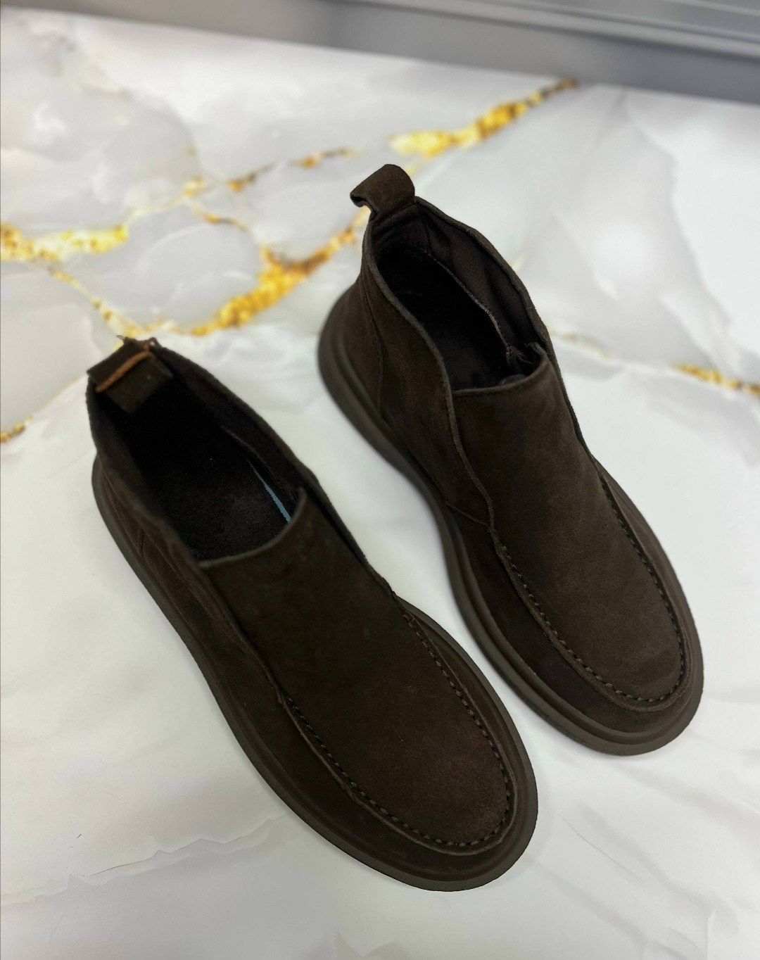 ,santoni замшевые лоферы коричневый,замшевые ботинки,замшевые ботинки челси medicine коричневый,лоферы мужские loro piana замшевые