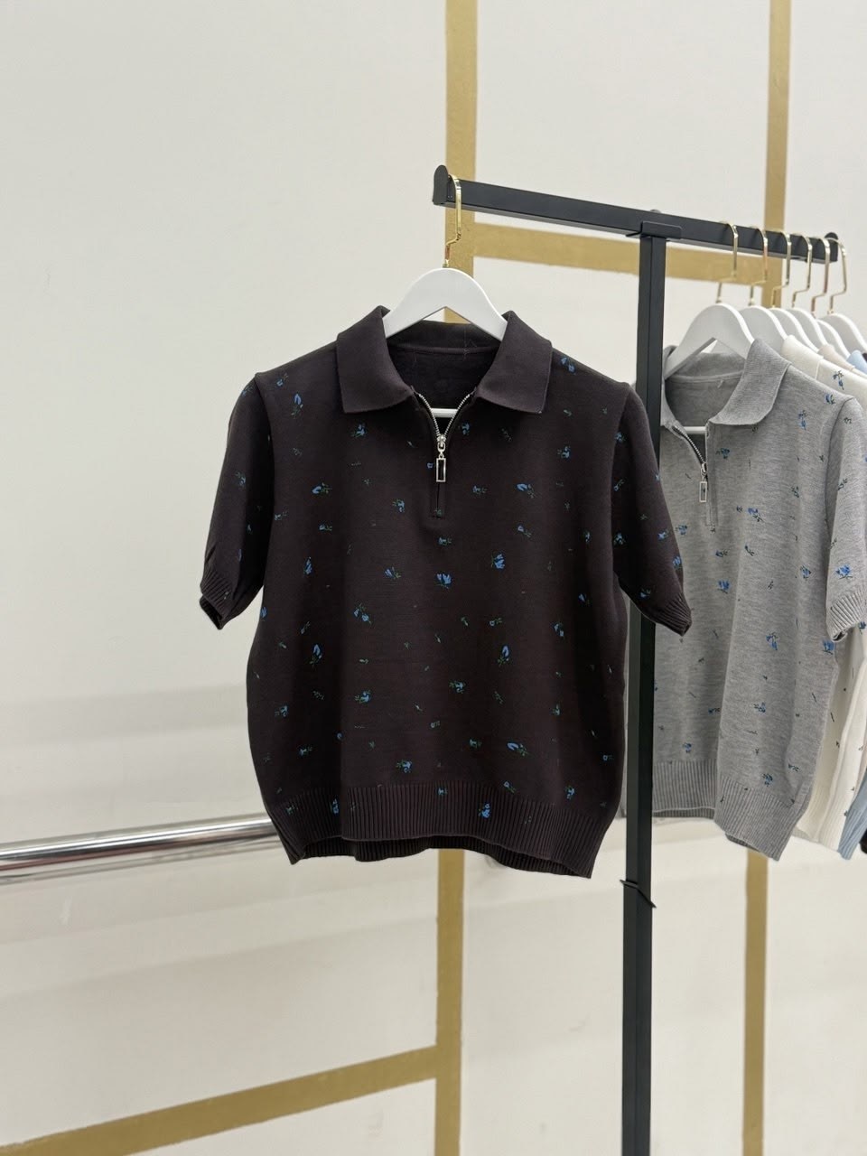 женская кофта,женская футболка-поло с коротким рукавом голубая кофта vi&so 477159029,женская футболка-поло с коротким рукавом голубая кофта vi&so,джемпер поло женский,джемпер