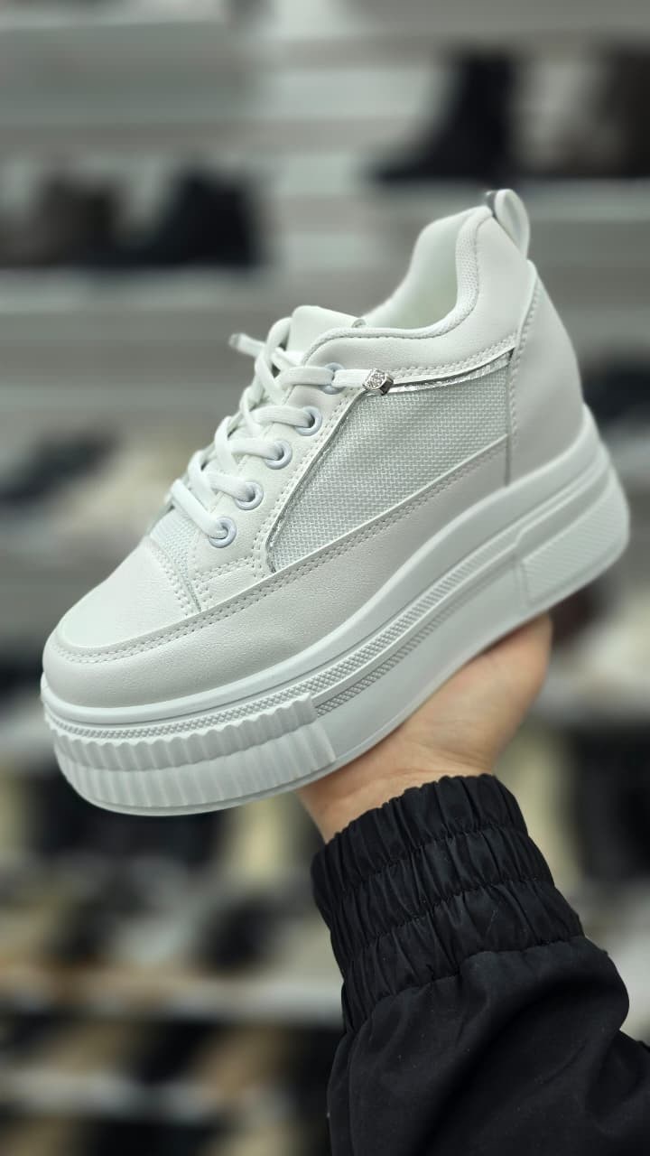 ,женские кроссовки,женские кроссовки на платформе, женская,кроссовки белая
