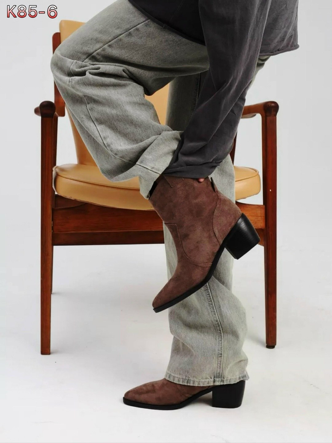 ботинки казаки tucino 3326 36 рыжие замша,сапоги казаки замшевые ботинки демисезонные,казаки демисезонные ботинки замшевые,ботинки демисезонные казаки коричневые на каблуке pavlo montti,ботильоны