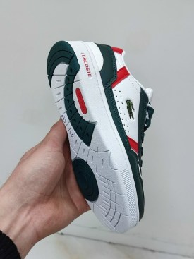 Кроссовки