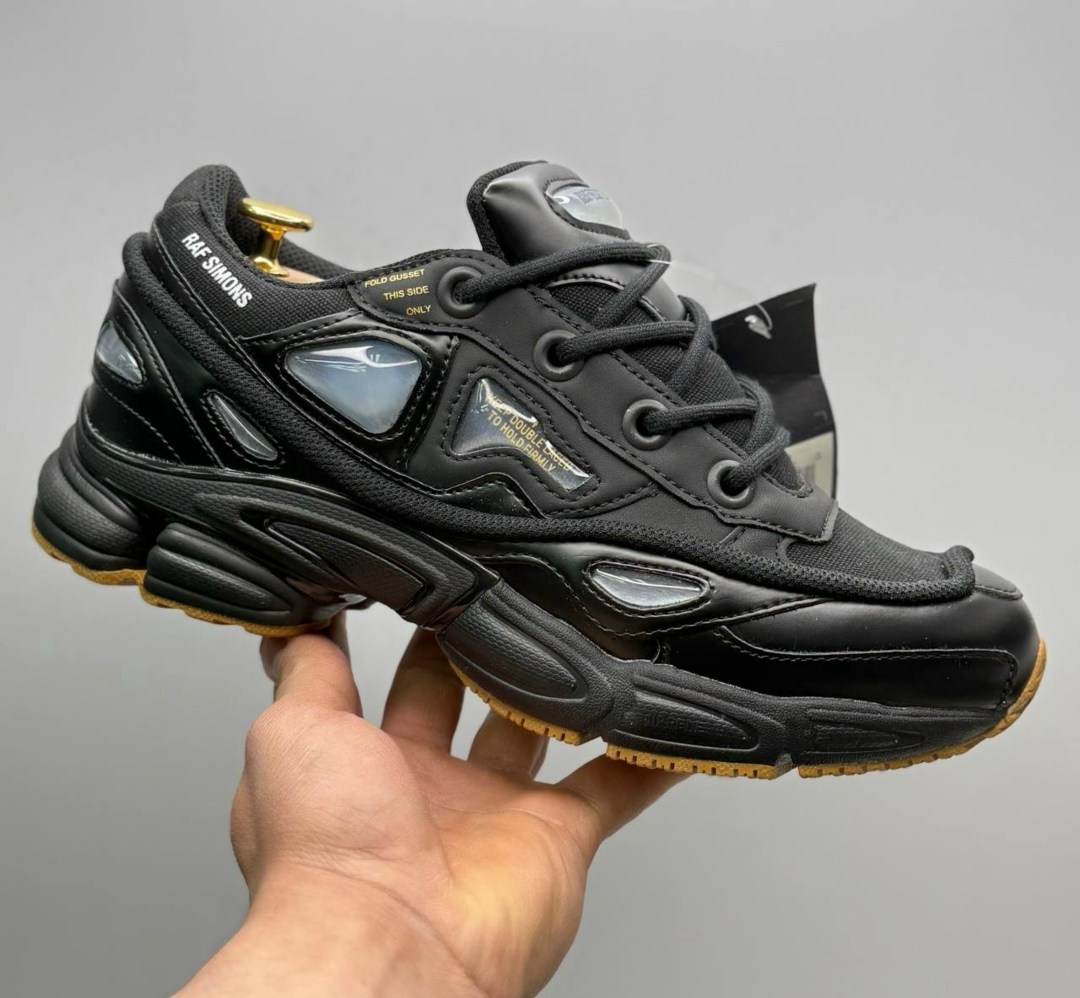 adidas raf simons ozweego,raf simons adidas ozweego 3,adidas raf simons ozweego bunny black,адидас раф симонс озвиго 2,raf simons x adidas ozweego bunny (core black)