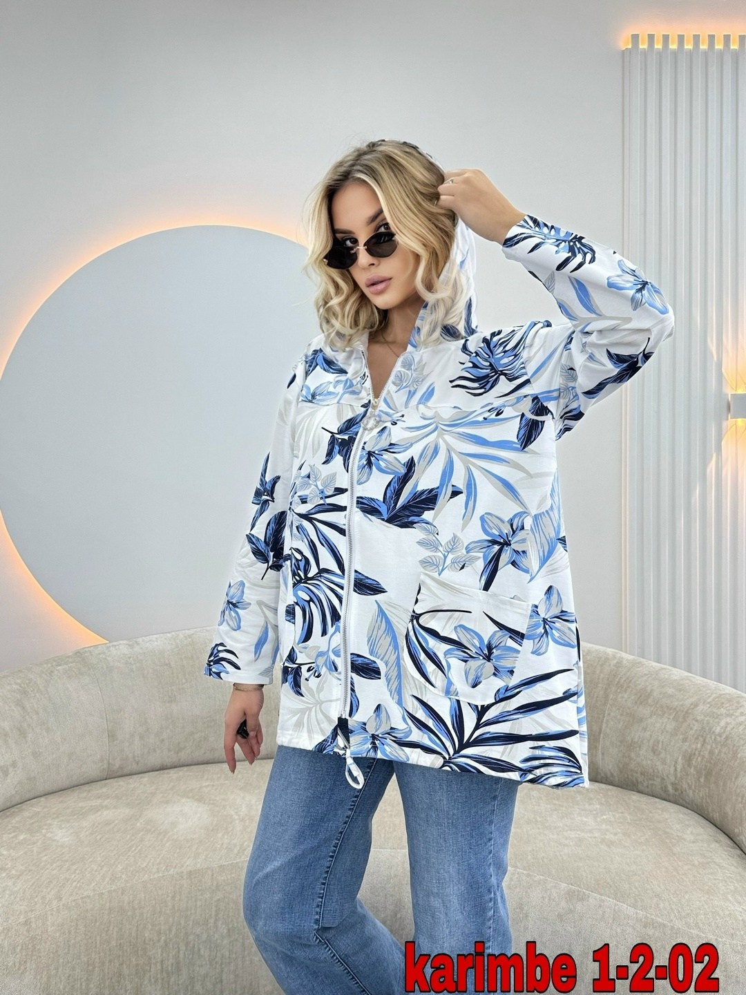 ветровка,женская ветровка,куртка женская,легкая ветровка,легкая куртка