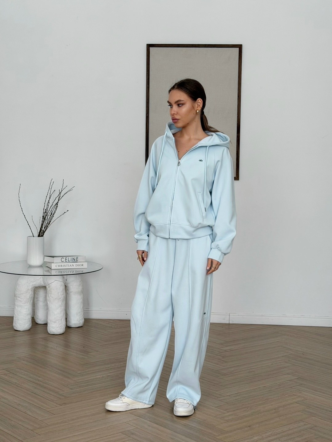 костюм голубой,костюм женский,спортивный костюм женский,широкие брюки,спортивный костюм
