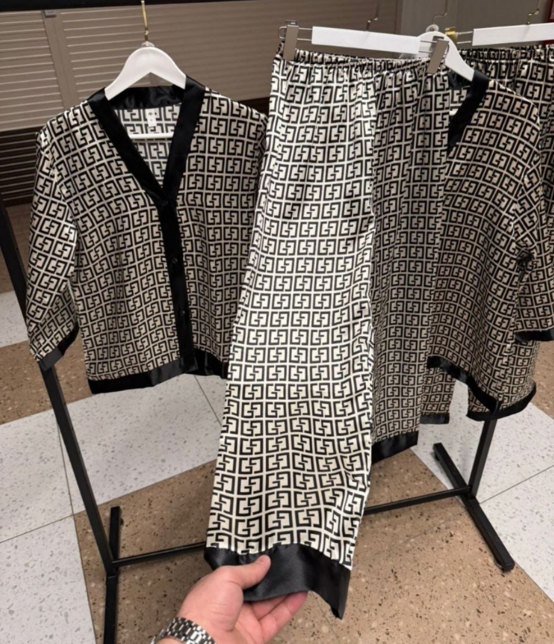 пижама женская,шелковая пижама со штанами knopkaland,костюм,пижама женская домашняя со штанами шелковая,домашние костюмы