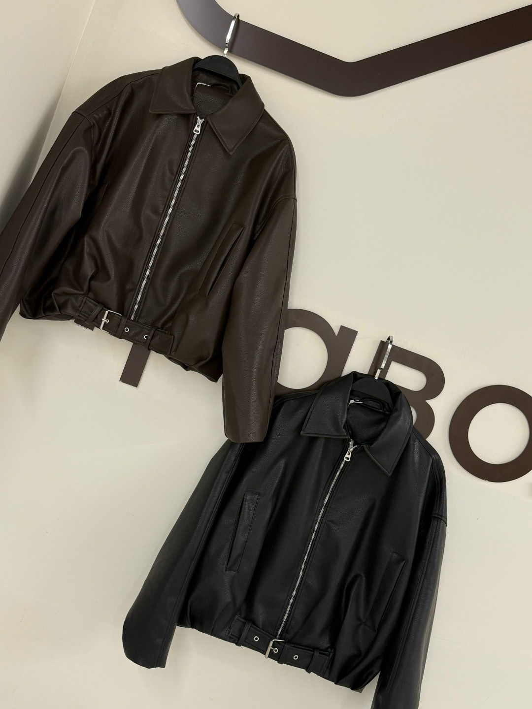 куртка кожаная женская,куртка бомбер,кожаная куртка,куртка женская,куртка кожаная женская maldy clo 211831725