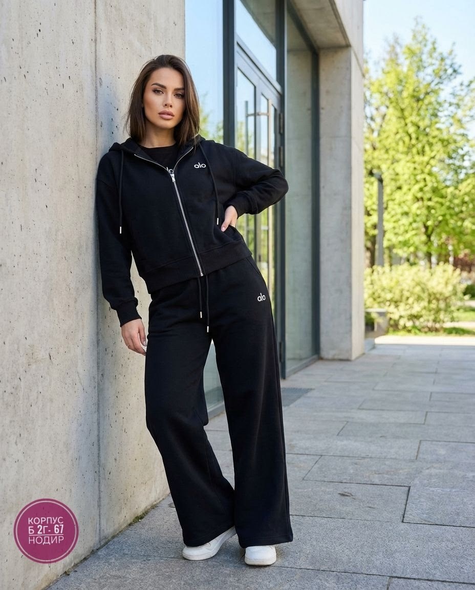 cпортивный костюм женский на флисе,женский костюм на флисе,костюм женский тройка,женский костюм,костюм-тройка спортивный женский