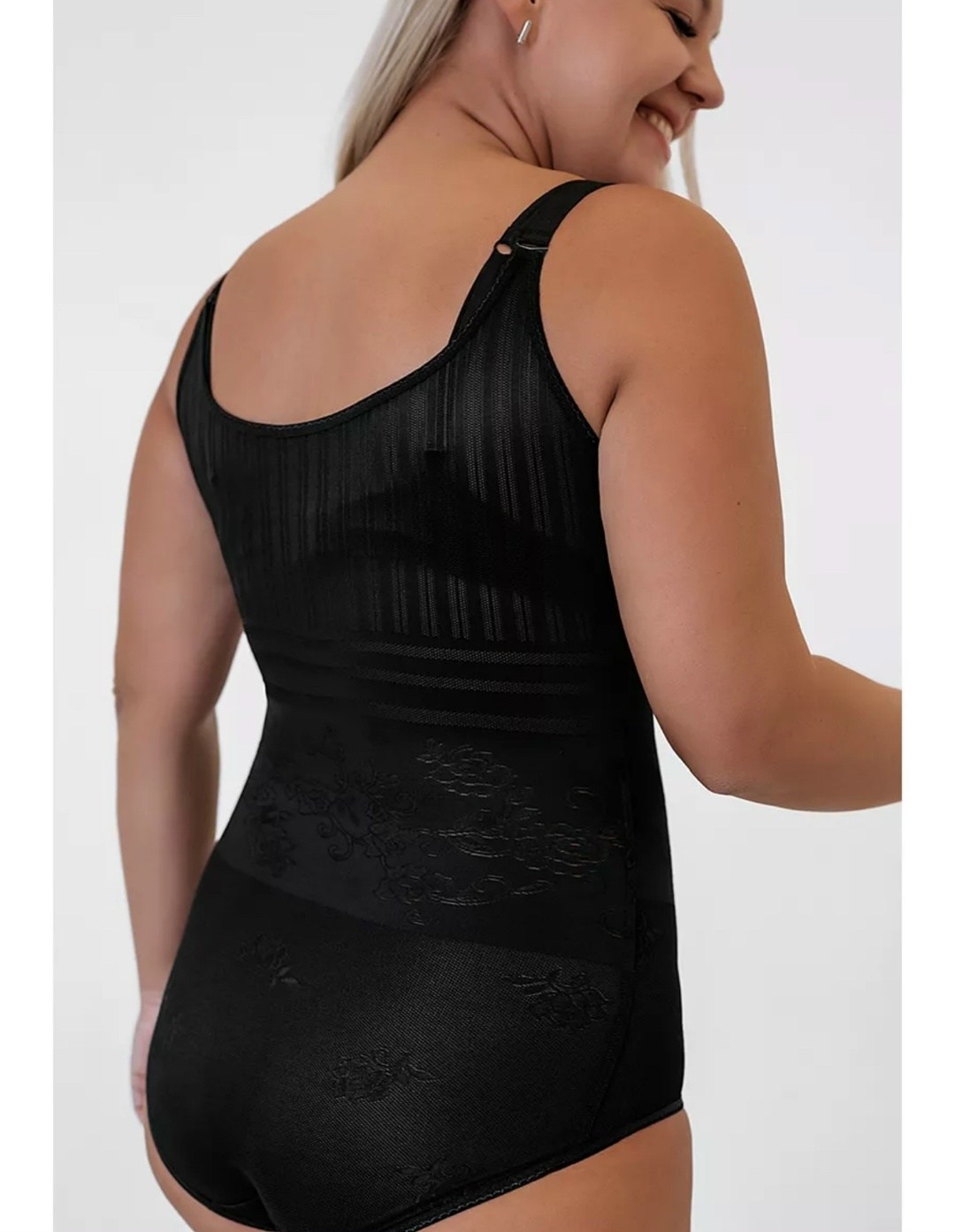 боди утягивающее,боди утягивающее корректирующее живот,белье корректирующее,боди утягивающее корректирующее,боди утягивающее женское