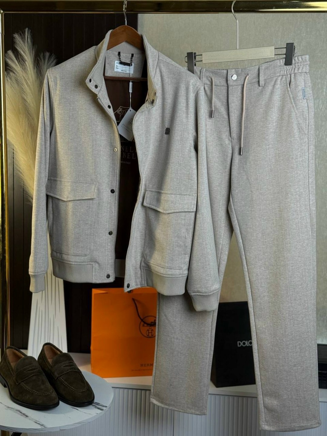 костюм спортивный brunello cucinelli,мужской спортивный костюм brunello cucinelli,прогулочный костюм brunello cucinelli,brunello cucinelli костюм,прогулочный костюм brunello cucinelli 33621