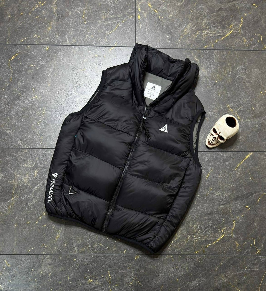 жилетка nike,жилетка,двухсторонняя жилетка,жилетка мужская,жилет