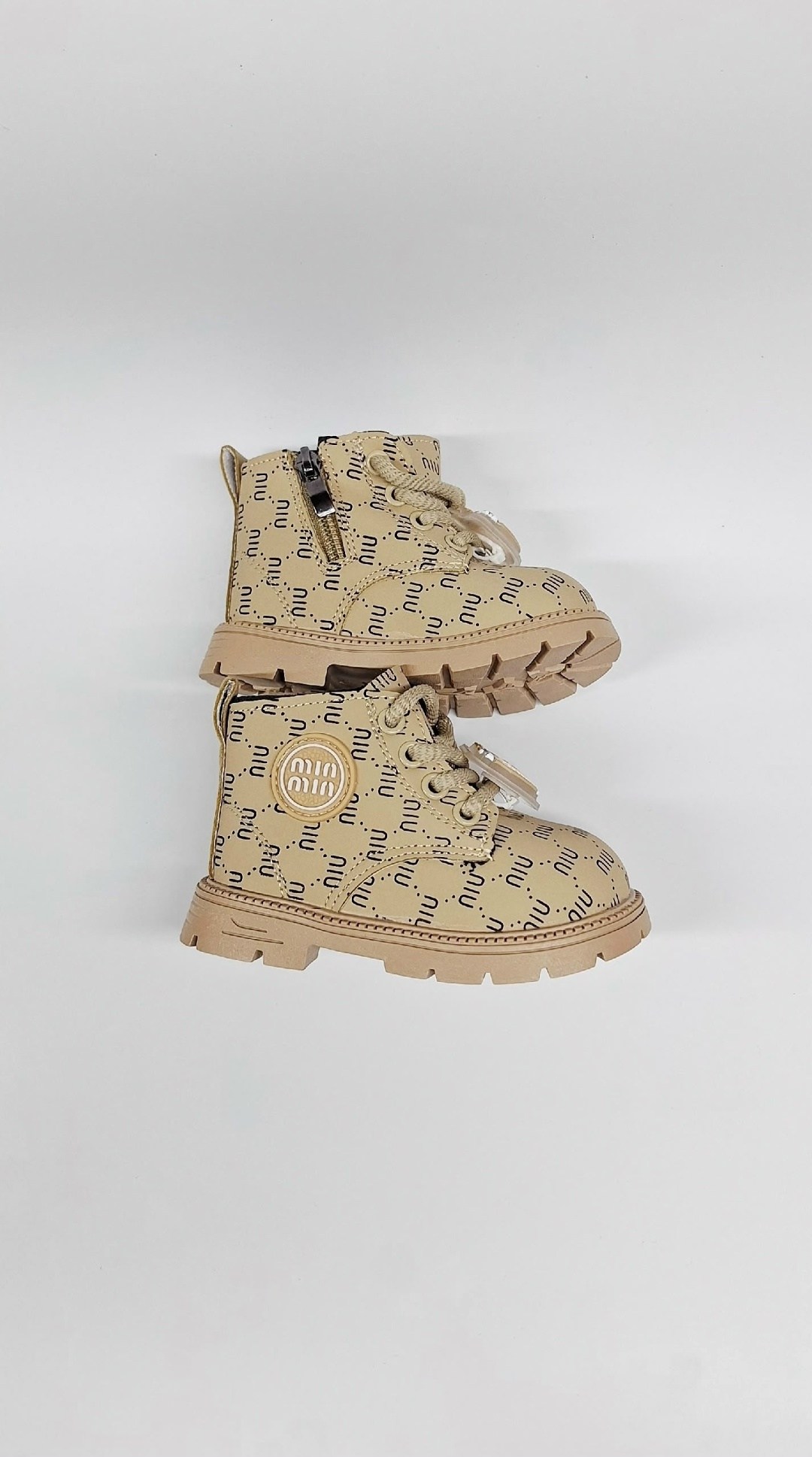 ботинки детские,детская ,,ботинки детские теплые,детская  подошва