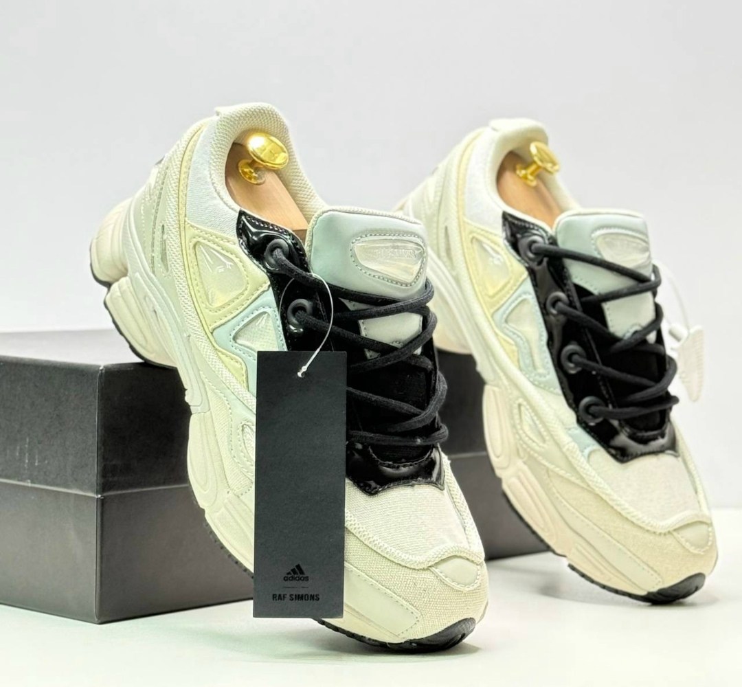 adidas raf simons ozweego 3 cream white,adidas ozweego 3 raf simons cream white core black,кроссовки adidas raf simons ozweego 3,adidas raf simons ozweego 3,adidas raf simons ozweego 3 white