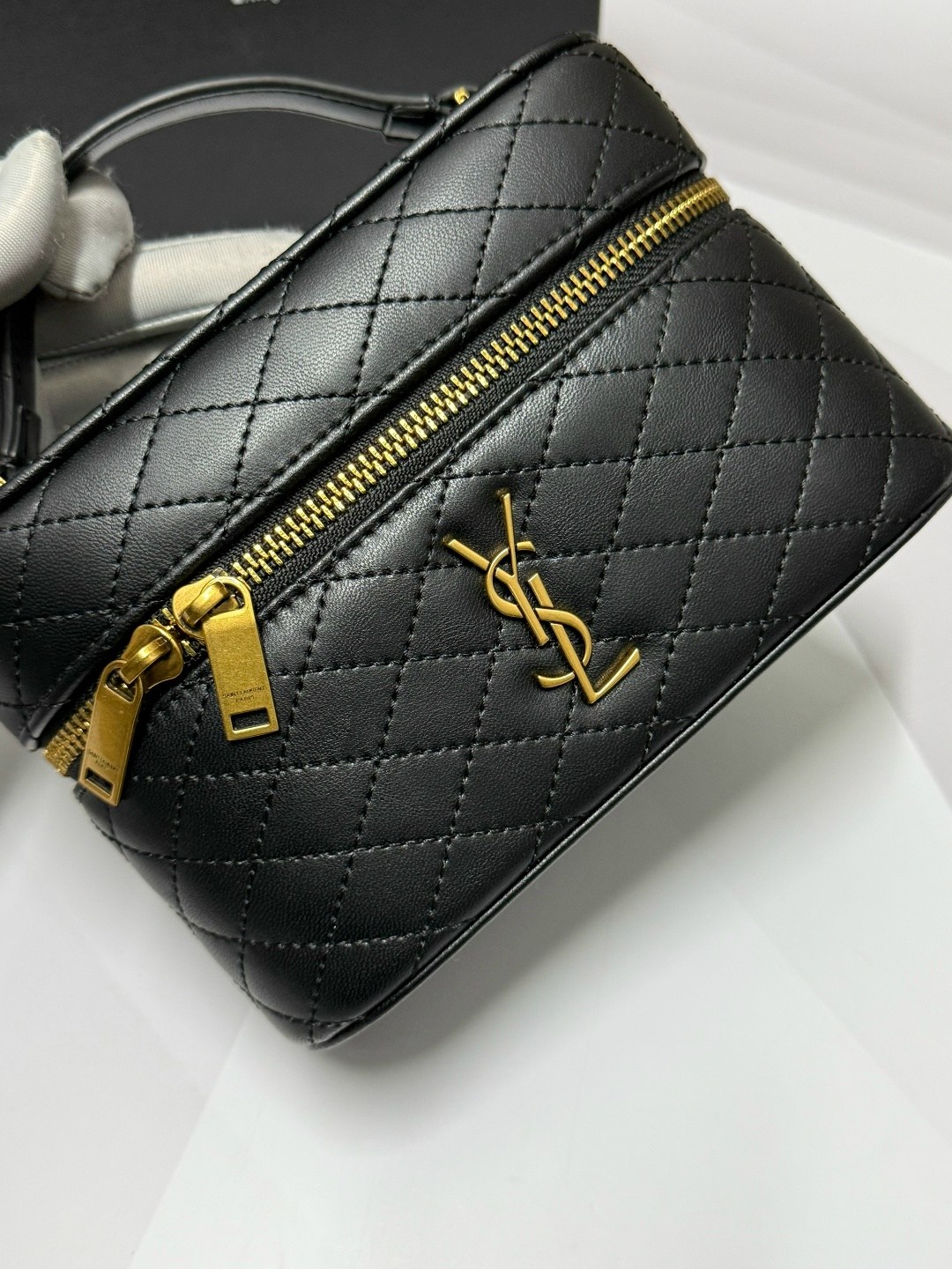 сумка,сумка женская,кожаная сумка yves saint laurent gaby vanity черная,ysl saint laurent женская сумочка кошелек сумка с одним плечом,косметичка yves saint laurent