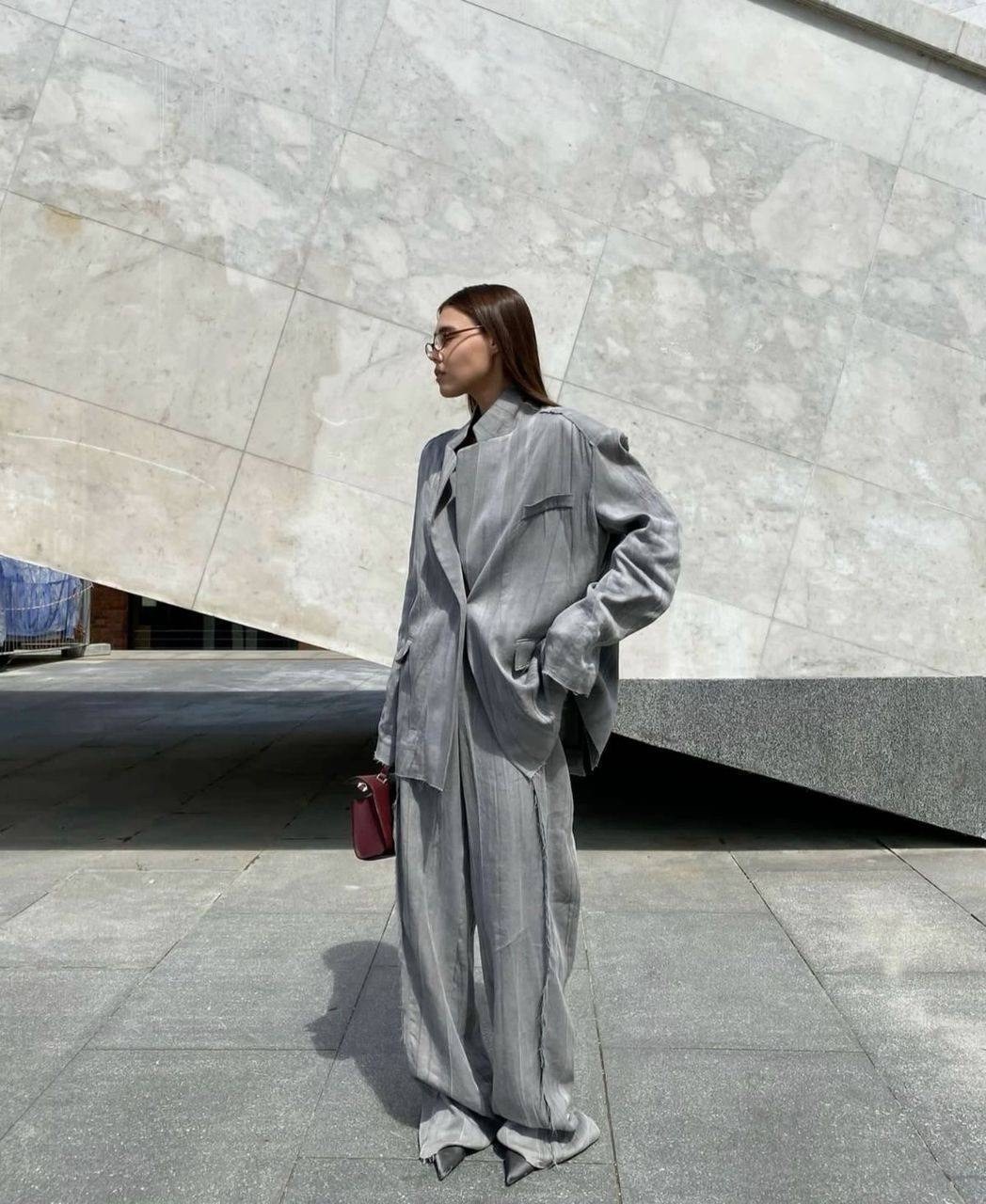 брючный костюм оверсайз,брючный костюм,костюм стиль,брючный костюм женский