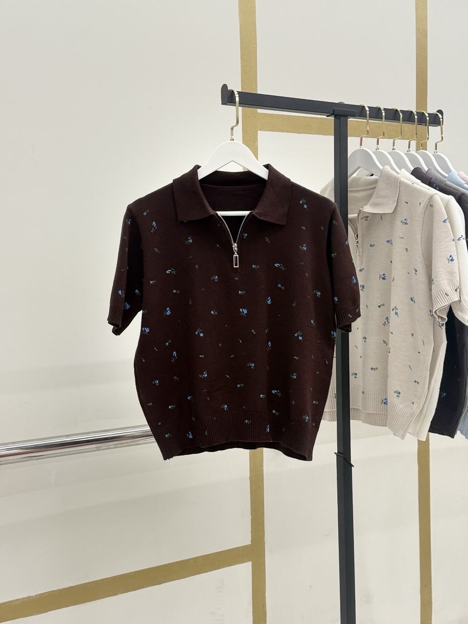 женская кофта,женская футболка-поло с коротким рукавом голубая кофта vi&so 477159029,женская футболка-поло с коротким рукавом голубая кофта vi&so,джемпер поло женский,джемпер