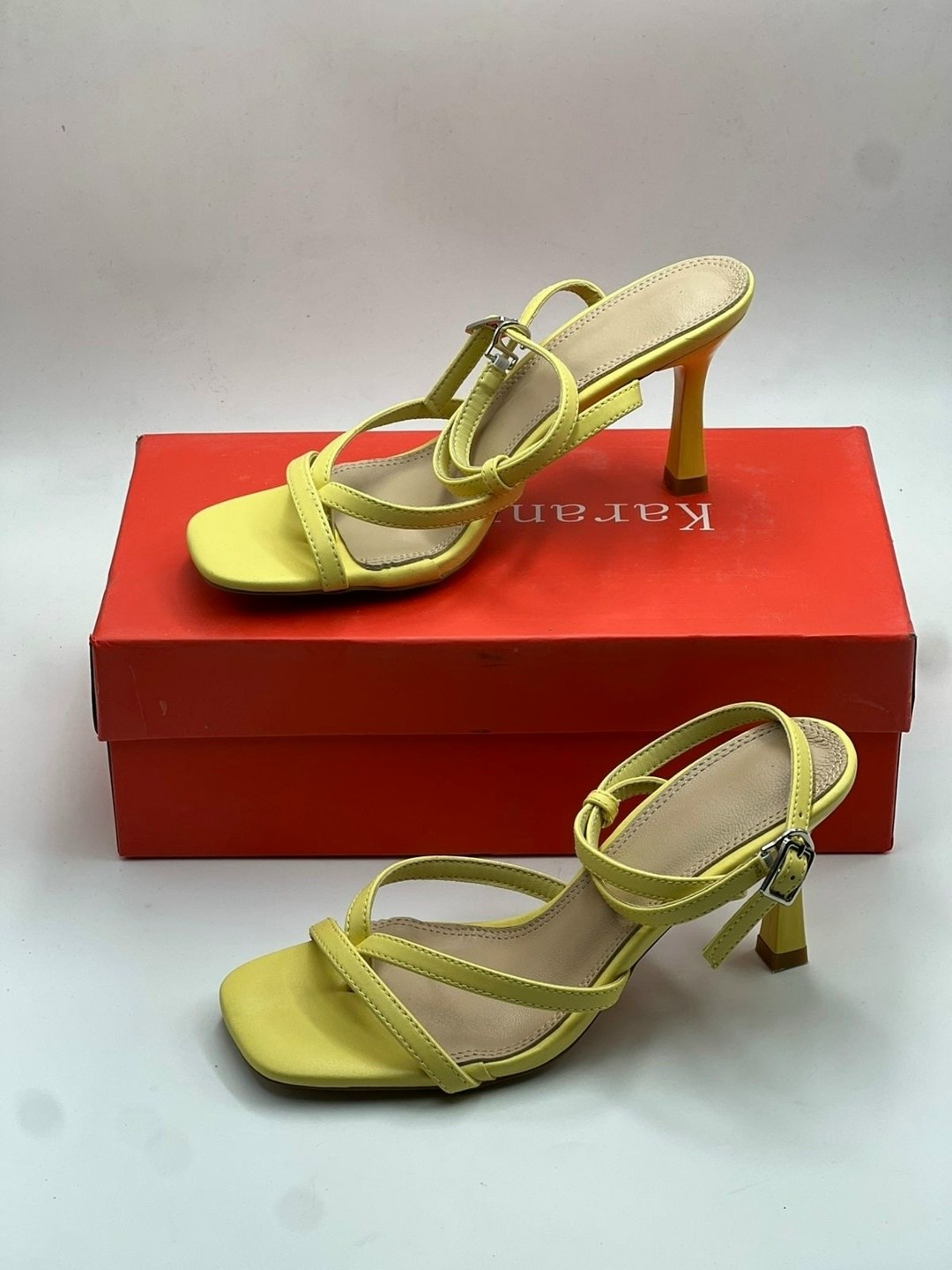 женские босоножки,босоножки жен,каблуки босоножки,желтые босоножки,босоножки тендансе