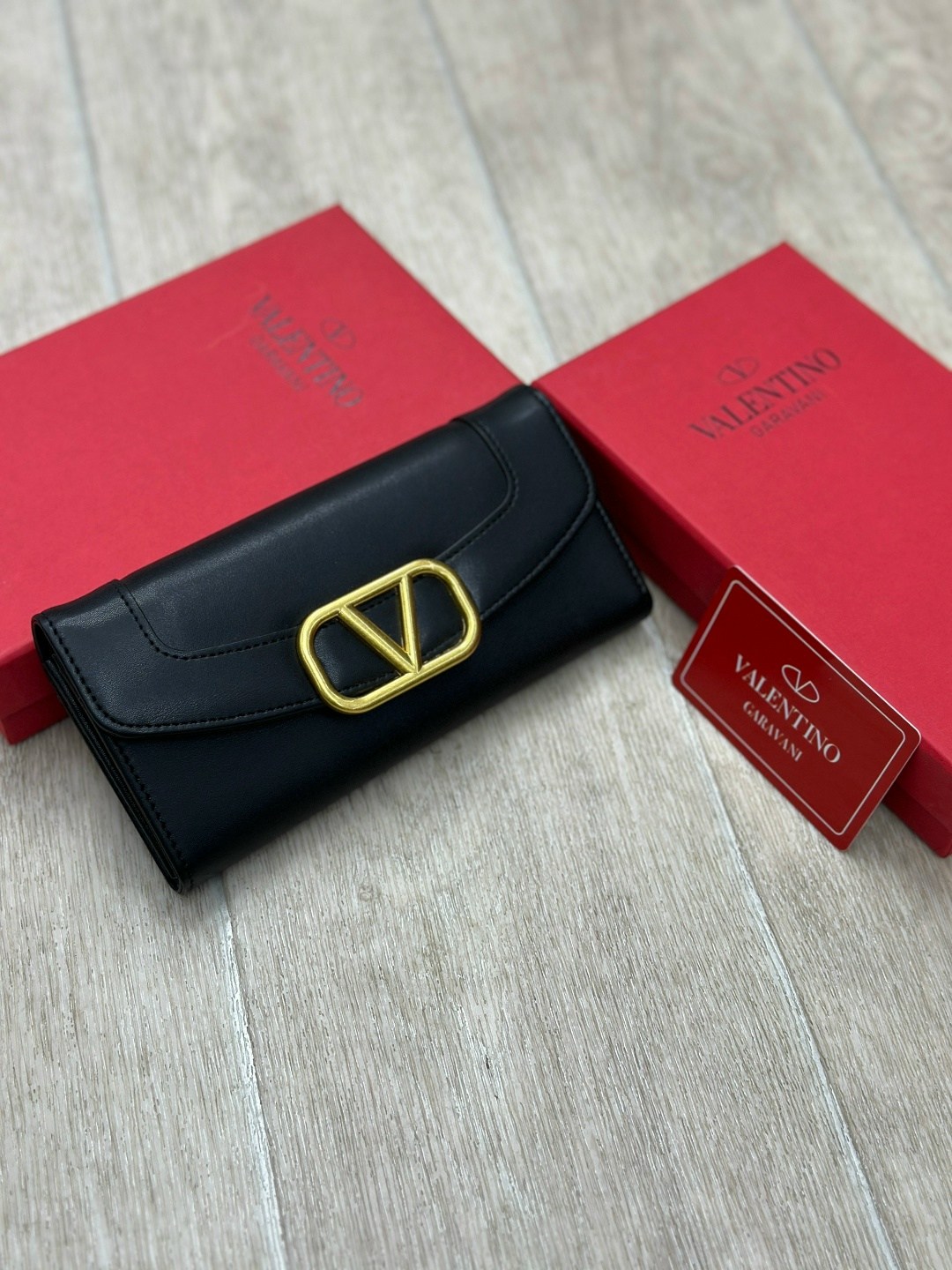брендовый кошелек valentino garavani,брендовый кошелек valentino,valentino кошелек,женские кошельки,кошелек валентино женские