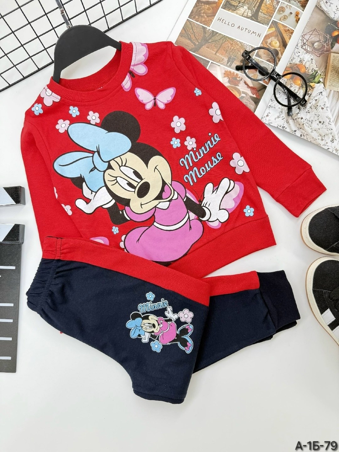 костюм на девочку,детский костюм,трикотажные костюмы,детские костюмы,флисовый костюм с микки маусом