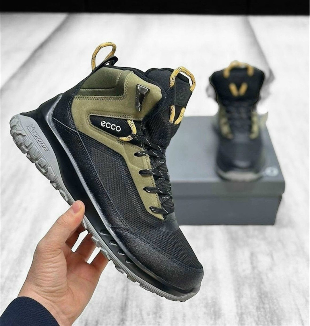 ботинки ecco ult-trn m,ботинки утепленные мужские ecco ult-trn черный,ботинки ecco,ботинки мужские ecco 824314 черные 42 eu,кроссовки