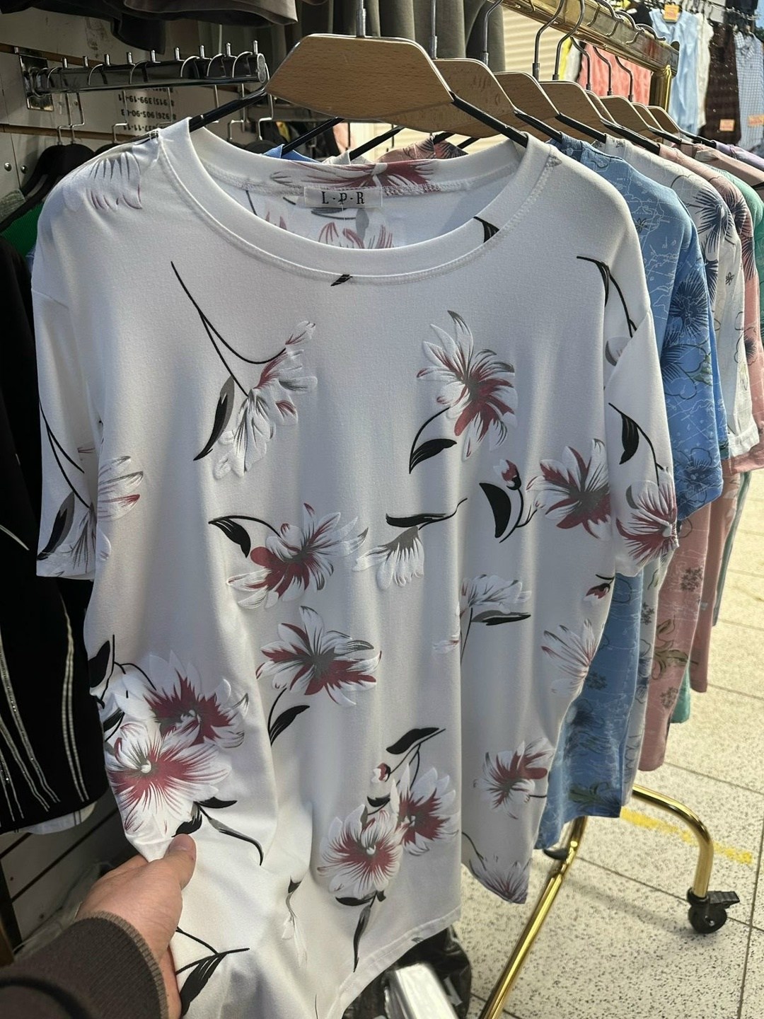 футболки женские больших размеров,футболки женская,футболки больших размеров,женские футболки с принтом,летние женские футболки