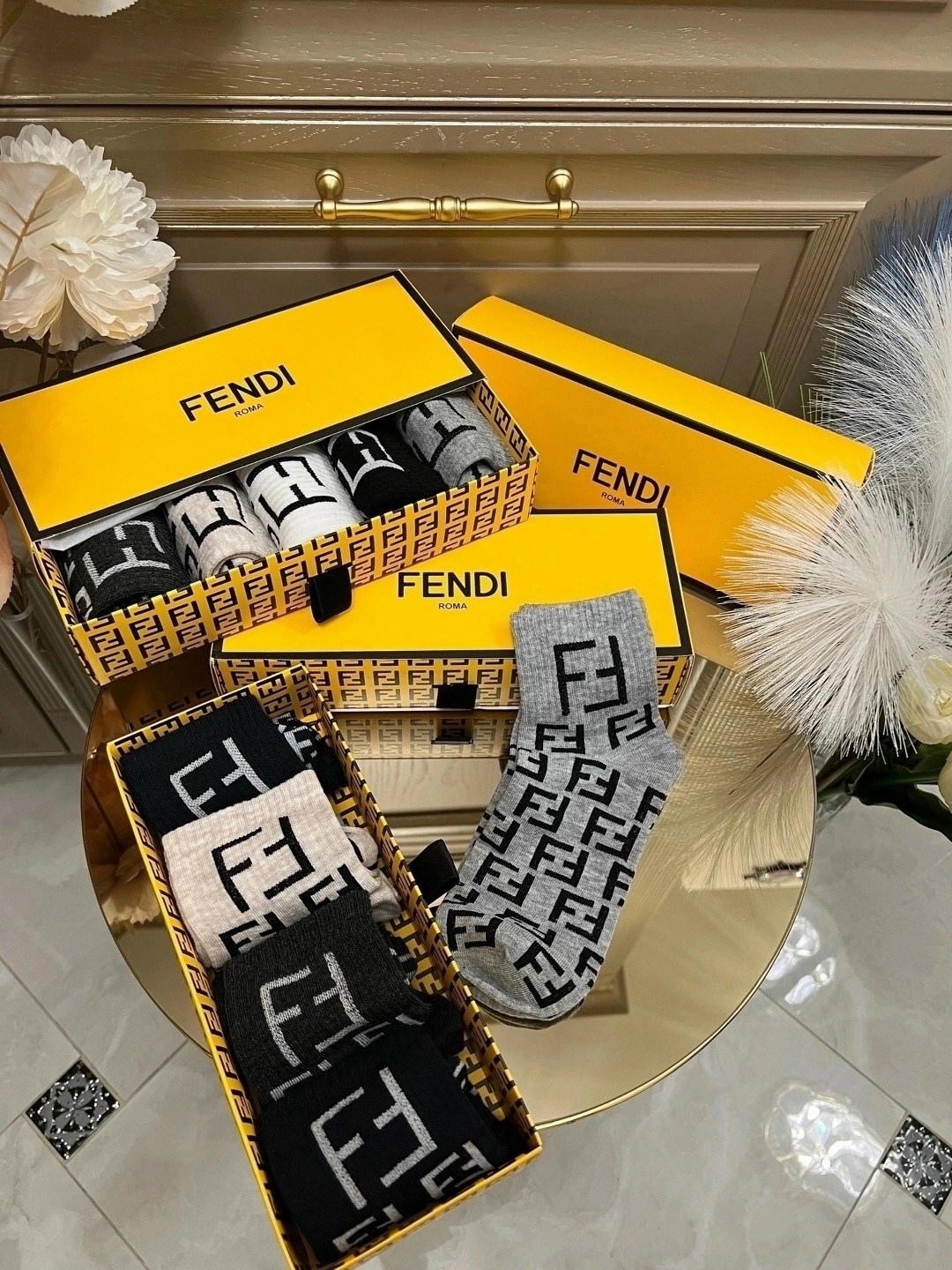 носки off white,мужские носки off-white,носки модные караси,носки мужские,off white