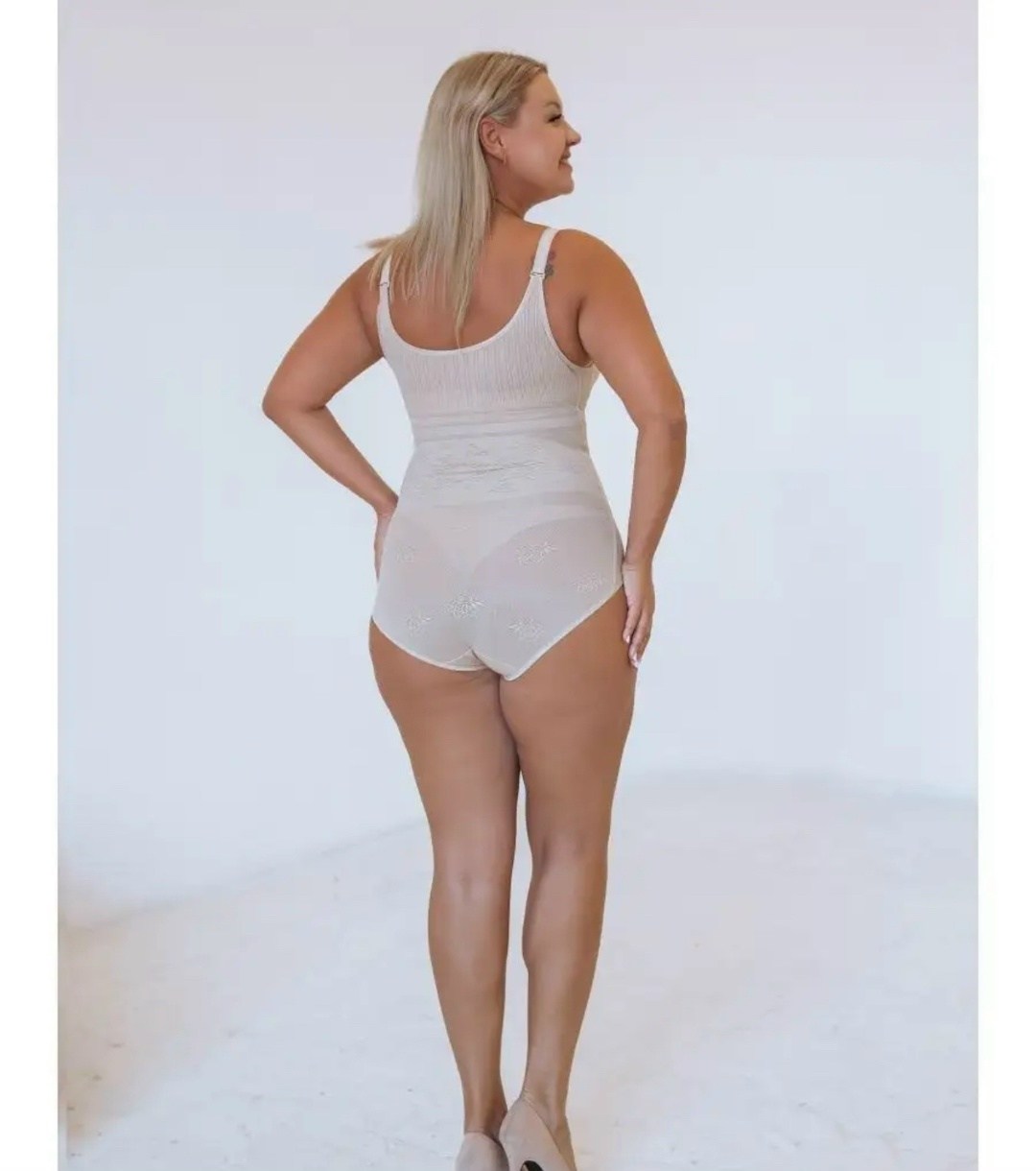 боди утягивающее,боди утягивающее корректирующее живот,белье корректирующее,боди утягивающее корректирующее,боди утягивающее женское