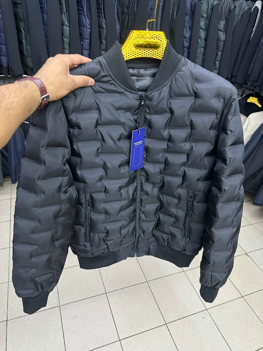 куртка мужскaя демисезонная,стеганый бомбер мужской зара,куртка на синтепоне мужская,куртка бомбер,демисезонная куртка