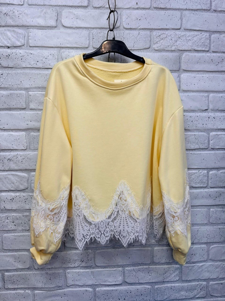 кружевной свитшот,свитшот с кружевом,джемпер с кружевом,свитер с кружевом,трикотажная кофта с кружевом