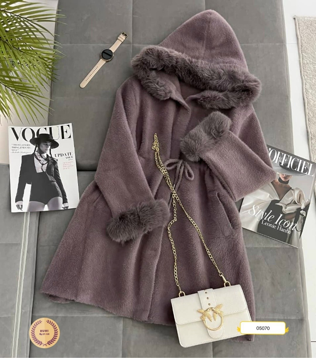 шубка,шуба зеленая,пальто с мехом,шуба с капюшоном,шуба норковая