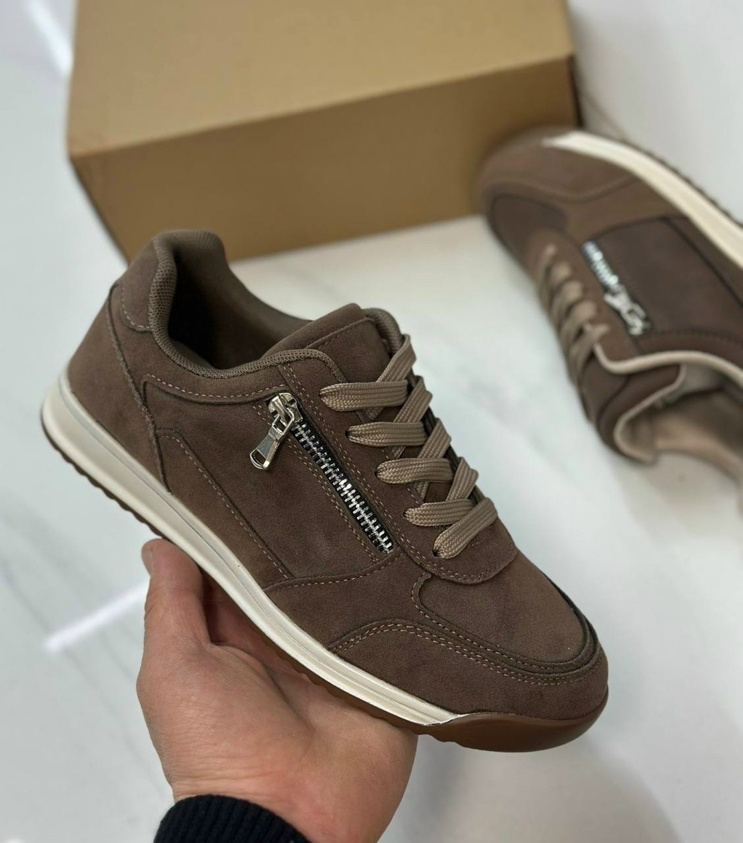 ,кроссовки caprice,женские кроссовки,замшевые кроссовки,низкие кроссовки