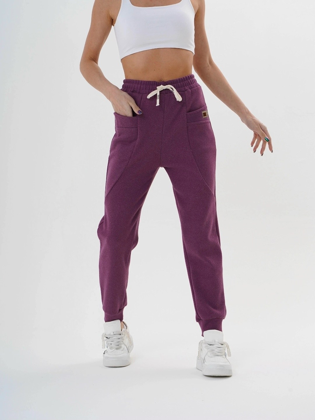 джоггеры женские,джоггеры брюки,спортивные брюки женские fila eden oversized jogger коричневые m,брюки мокко,брюки с высокой посадкой