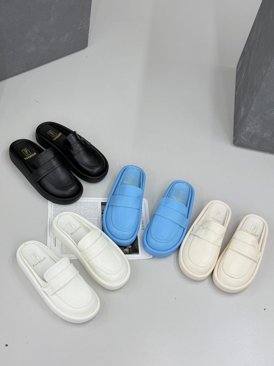 ,женские шлепанцы,женские лоферы,шлепки женские,женская