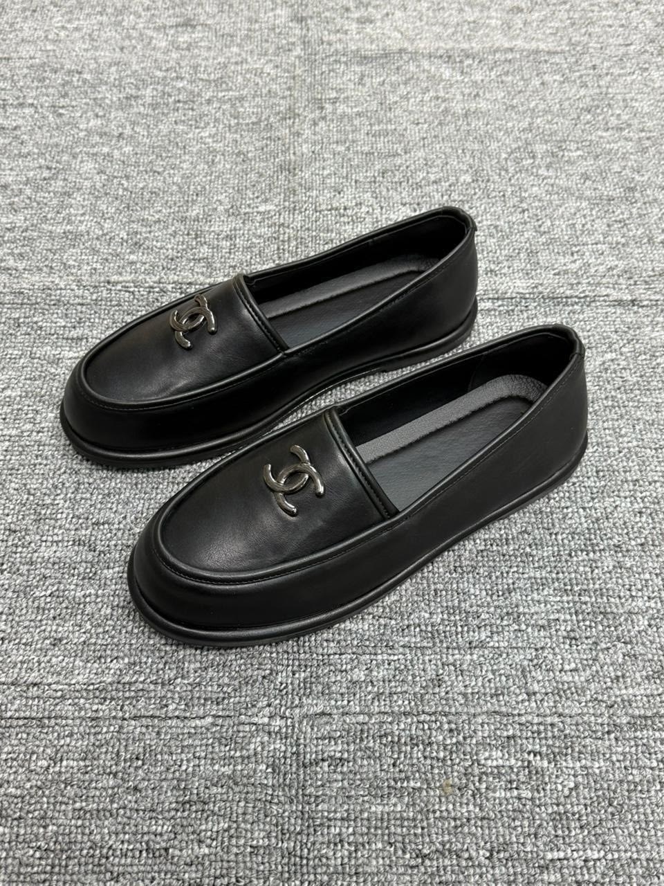 лоферы chanel,,женские замшевые лоферы chanel коричневые с мехом,женские лоферы chanel с мехом,женские лоферы chanel