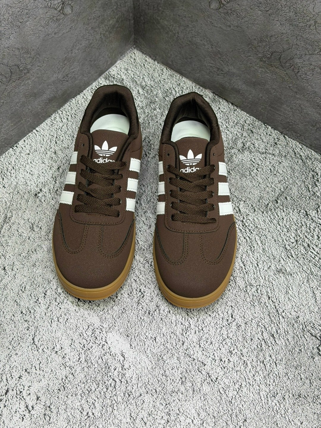 кроссовки adidas spezial,кроссовки adidas,,кроссовки adidas handball spezial,коричневые кроссовки адидас