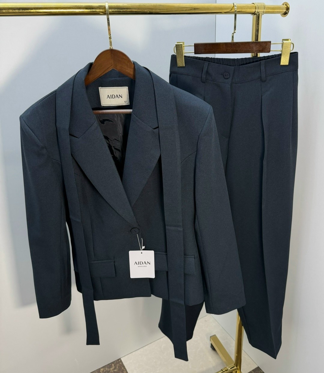 брючный костюм,костюм брючный женский деловой,костюм женский брючный,костюм с брюками,костюм брючной деловой