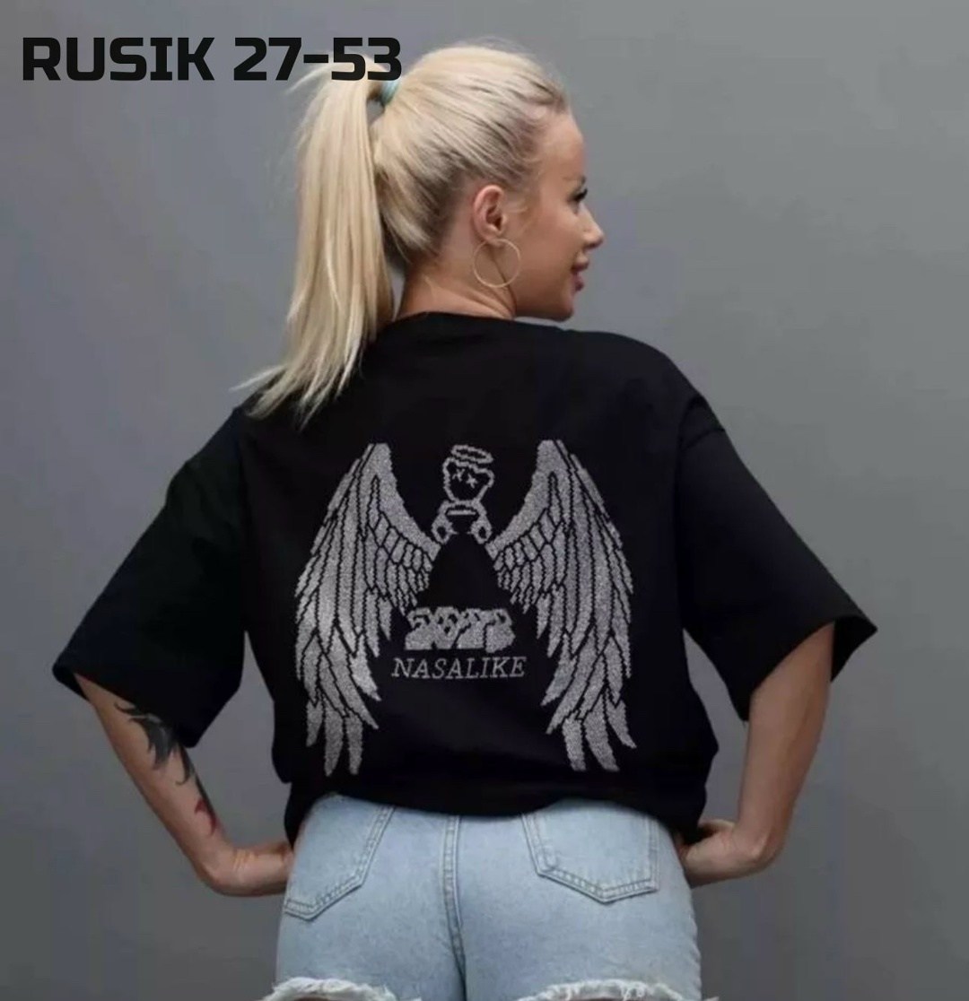 футболка оверсайз базовая со стразами,женская футболка,футболка для женщин с принтом,футболка с стразами,белая женская футболка