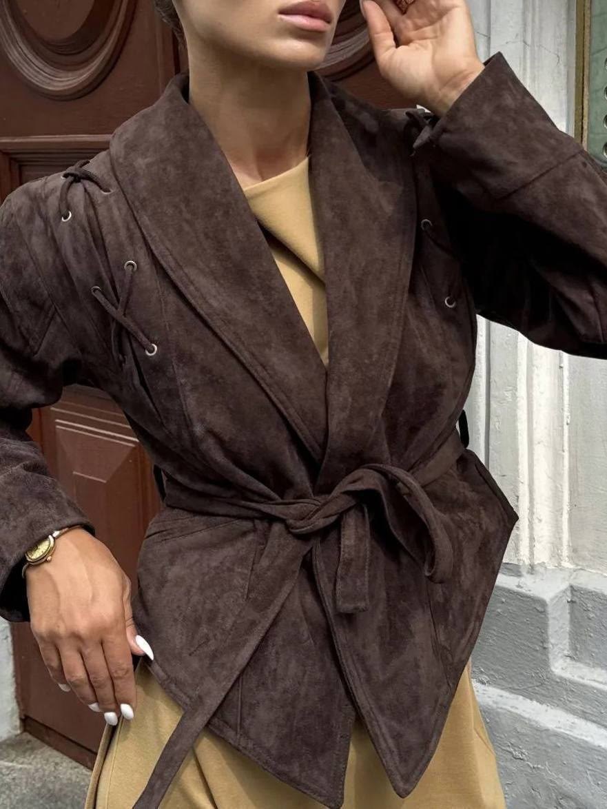 женская замшевая косуха с бахромой yves saint laurent,косуха с бахромой,замшевая куртка косуха,эффектная замшевая косуха с бахромой ysl,куртка из искусственной замши женская с бахромой