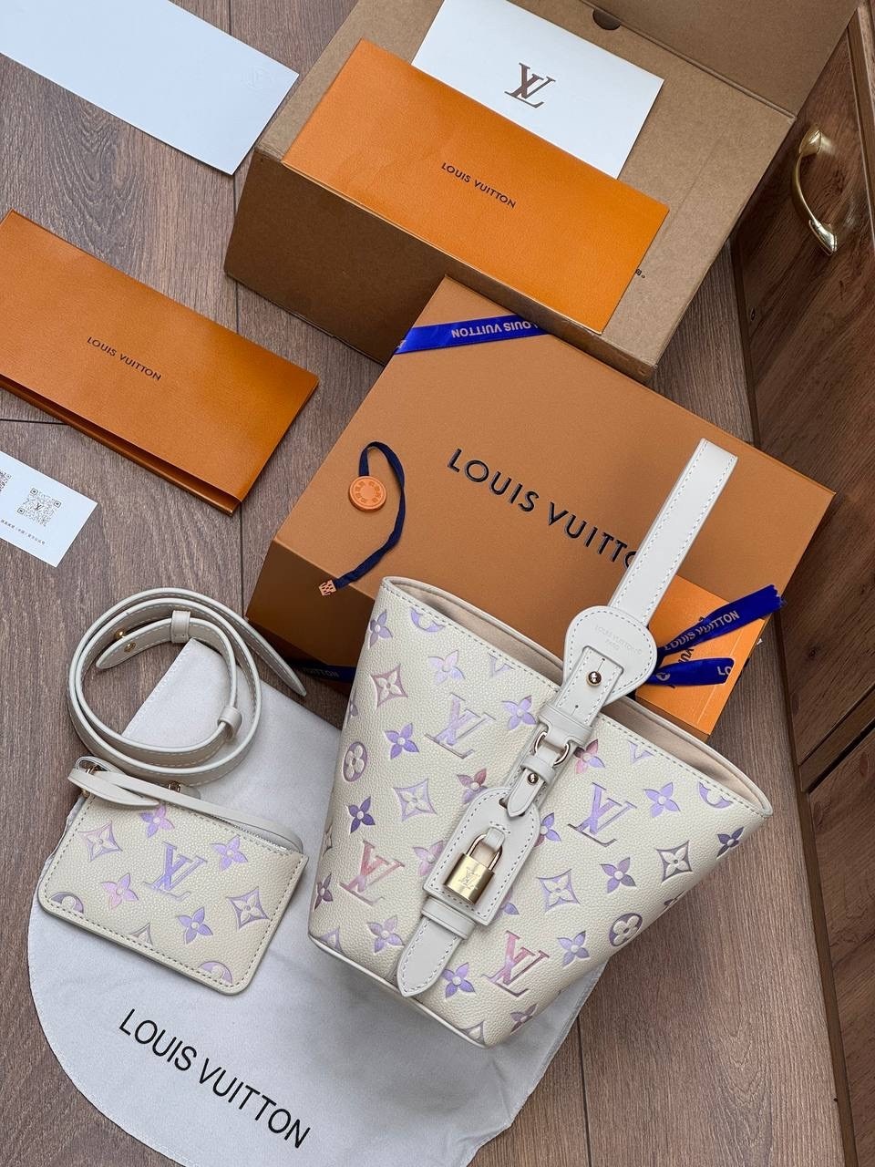 louis vuitton сумка на плечо,louis vuitton сумка,сумка louis vuitton женская,сумка на плечо louis vuitton louis vuitton,модная сумка louis vuitton