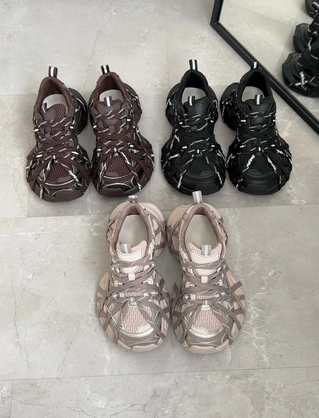 кроссовки 3xl extreme lace массивные на шнуровке balenciaga,кроссовки balenciaga,кроссовки женские balenciaga,баленсиага кроссовки черные track,кроссовки balenciaga 3 xl