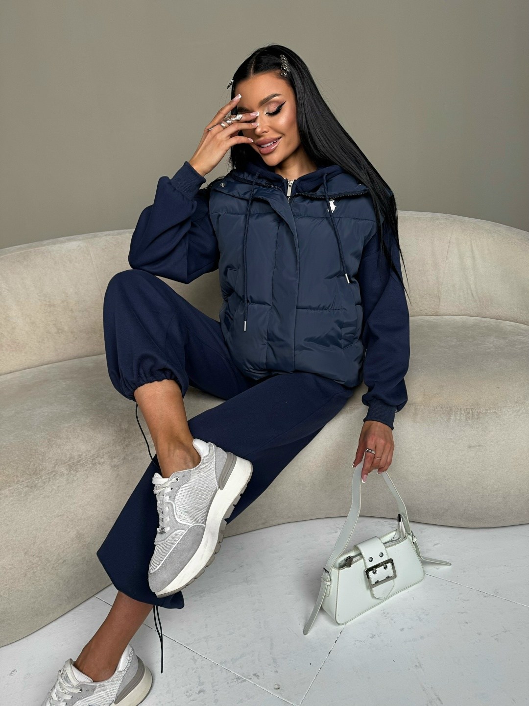 костюм женский на флисе,костюм тройка женский,cпортивный костюм женский на флисе,спортивный костюм с жилеткой осенний женский,костюм тройка