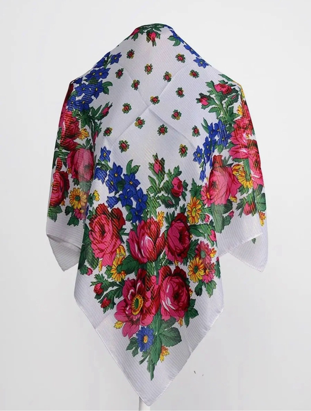 платки с люрексом,платок victoria,женские платки,летние сумерки платок павлопосадский,павлопосадский платок возвращение