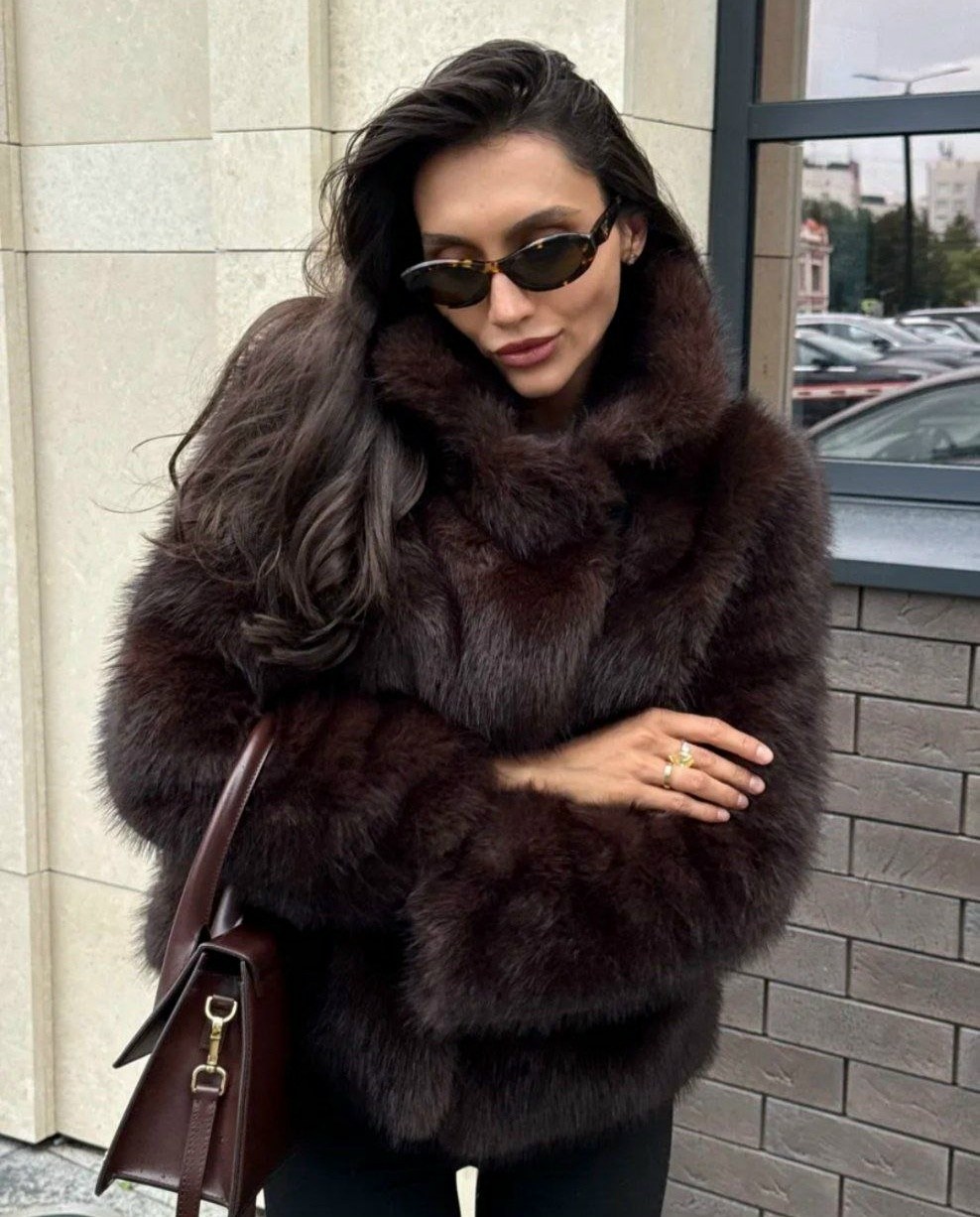 шуба из енота,полушубок из натурального меха енота размер м,полушубок из енота,женская шуба,шуба