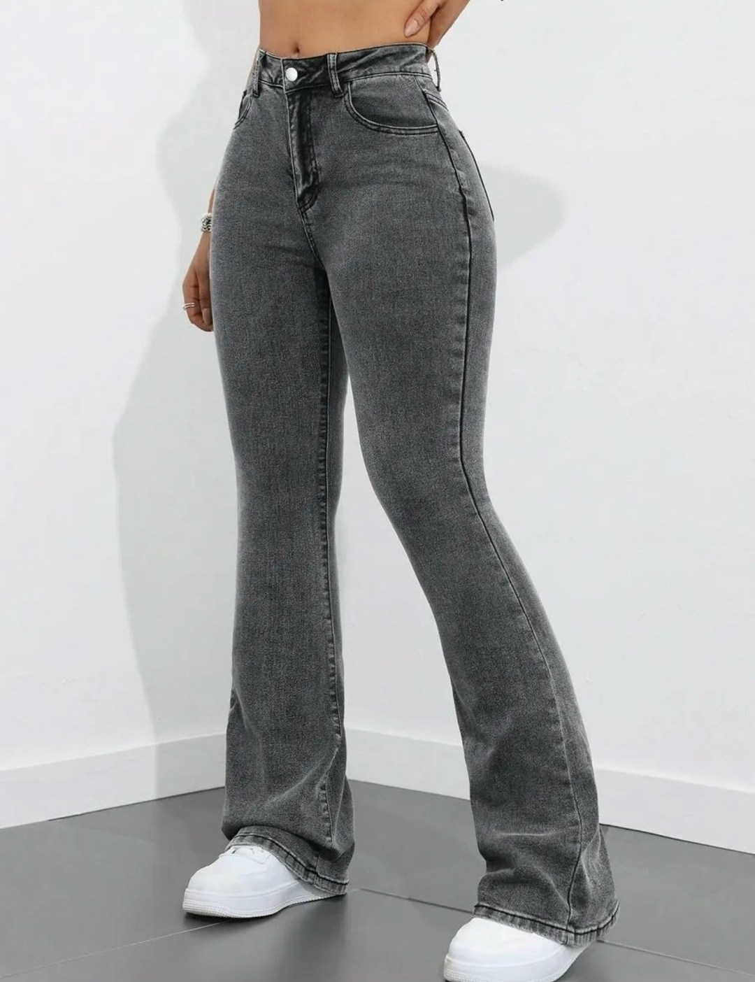джинсы клеш,женские джинсы,серые джинсы женские с завышенной талией,джинсы клеш женские,современные джинсы