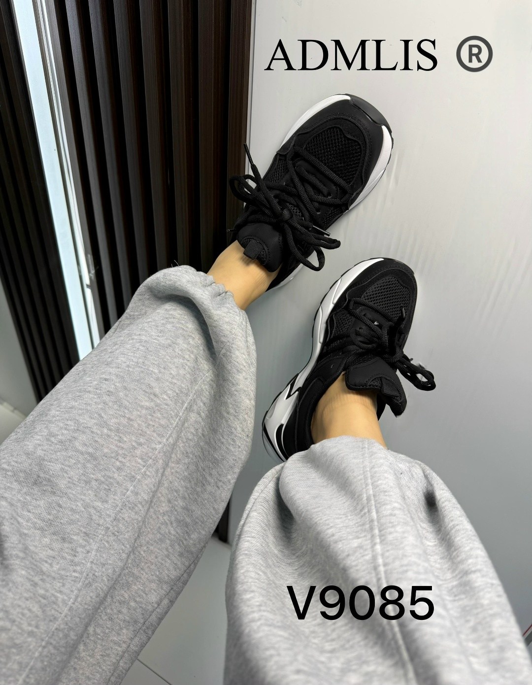 ,кроссовки женскиe,массивные кроссовки женские,массивные кроссовки,модные кроссовки